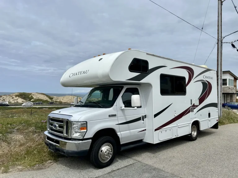 2015 Thor Motor Coach Freedom Elite